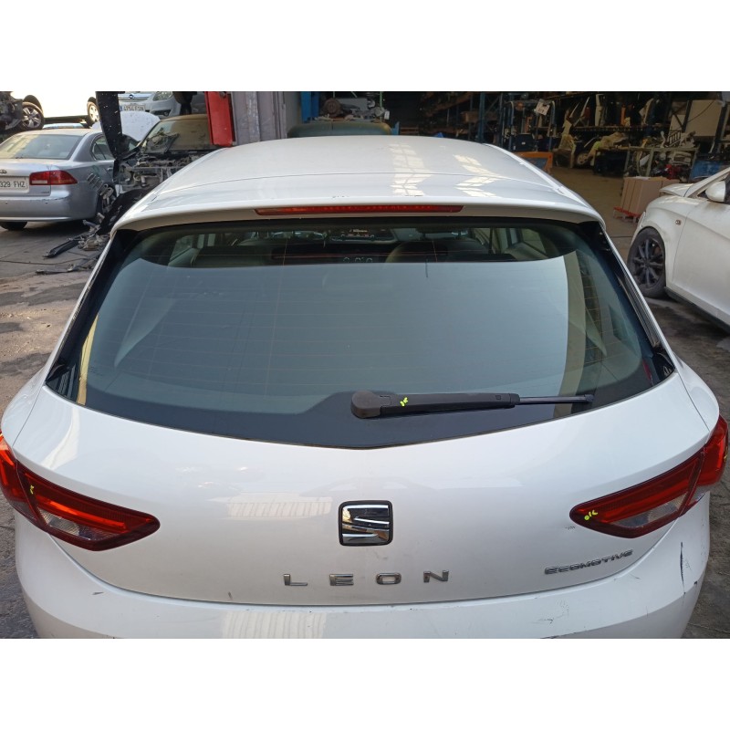 PORTON TRASERO 5F4827024 