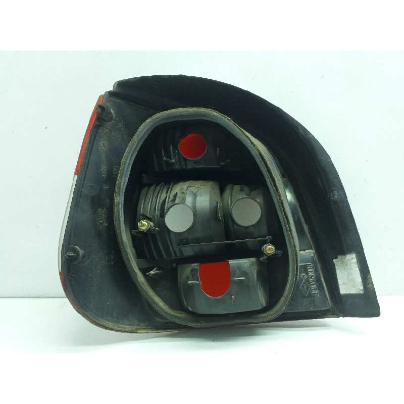 PILOTO TRASERO DERECHO 7700428055  - imagen 2