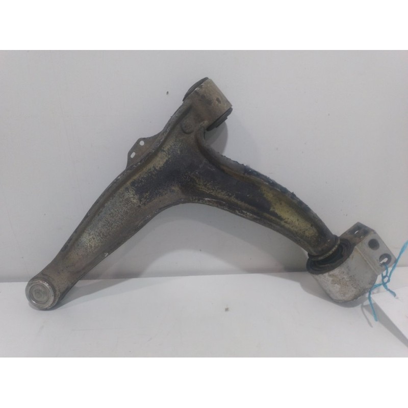 BRAZO SUSPENSION INFERIOR DELANTERO DERECHO 3521R2  - imagen 1