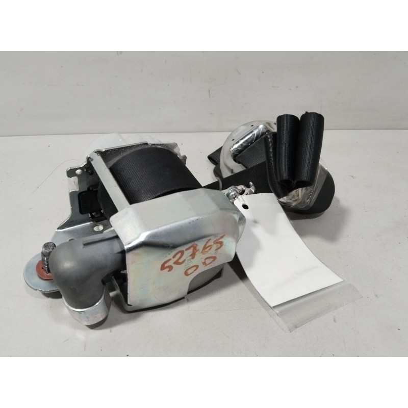 CINTURON SEGURIDAD DELANTERO DERECHO 88820A6100TX  - imagen 1