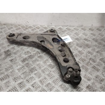 BRAZO SUSPENSION INFERIOR DELANTERO DERECHO 545042846R 