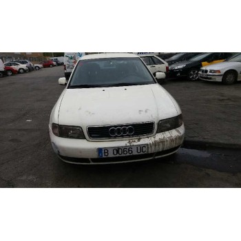 AUDI A4 BERLINA (B5)