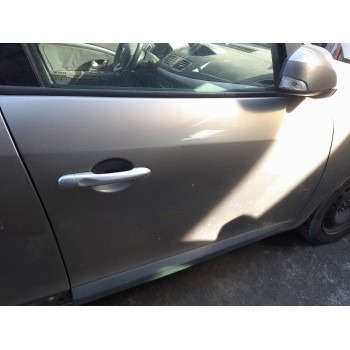 PUERTA DELANTERA DERECHA 801006560R 