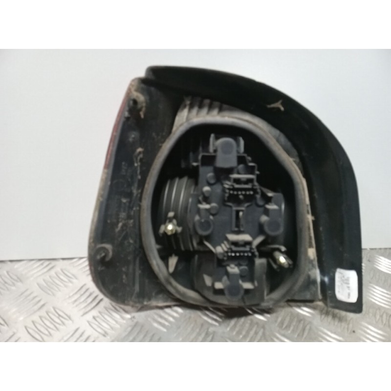PILOTO TRASERO DERECHO 7700428055  - imagen 2