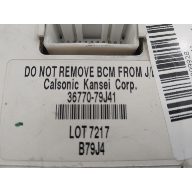 CAJA RELES / FUSIBLES 3677079J41  - imagen 2