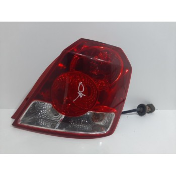 PILOTO TRASERO DERECHO 300267R 