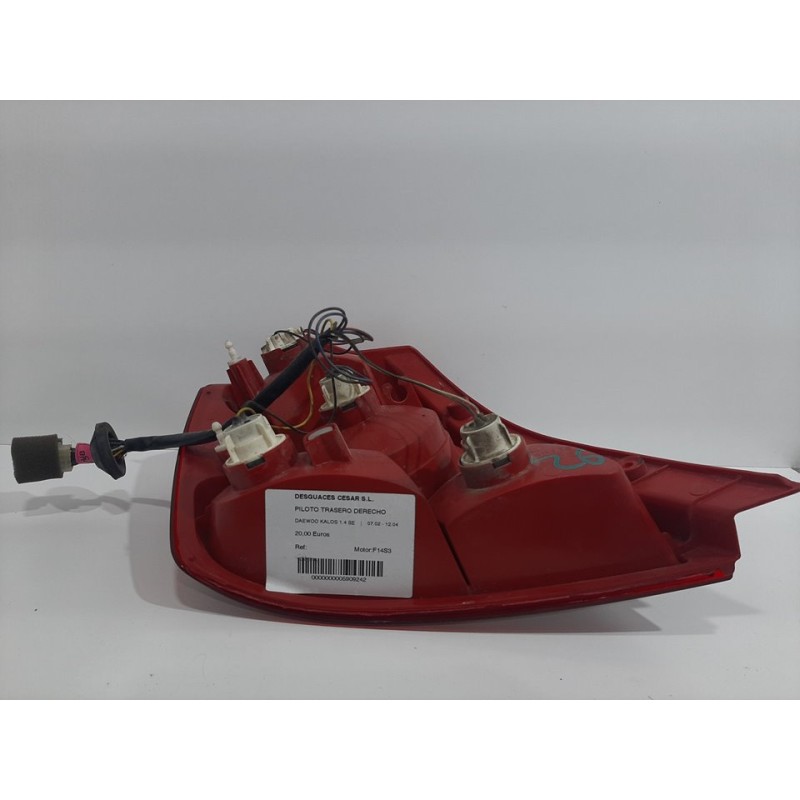 PILOTO TRASERO DERECHO 300267R  - imagen 3
