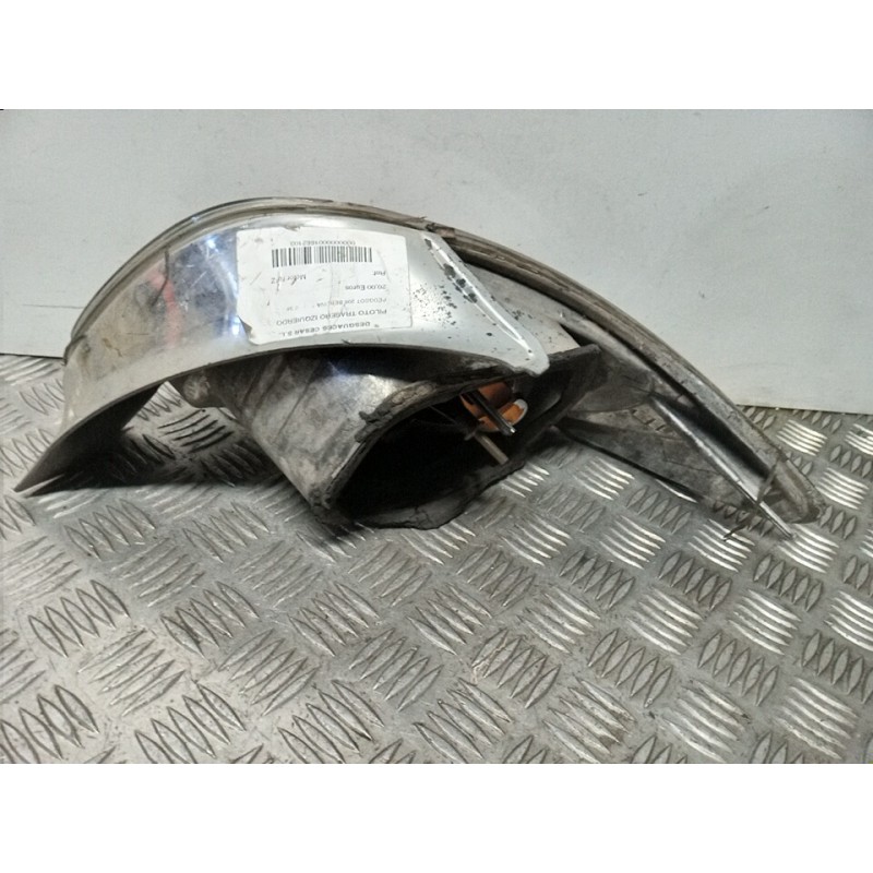 PILOTO TRASERO IZQUIERDO TUNING  - imagen 4