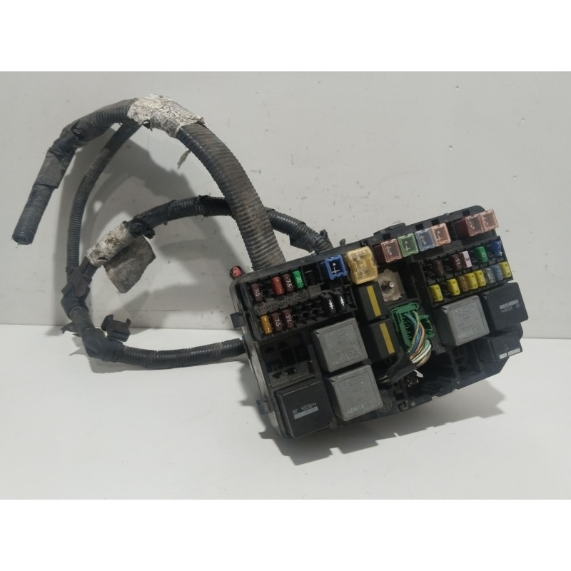 CAJA RELES / FUSIBLES 1S7T14A481AA  - imagen 1