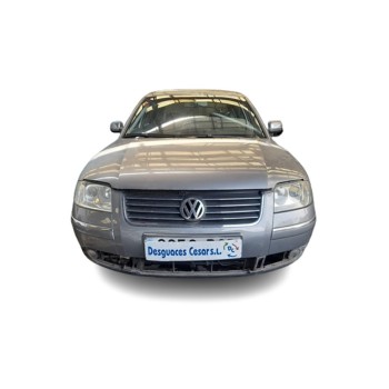 VOLKSWAGEN PASSAT BERLINA (3B3)