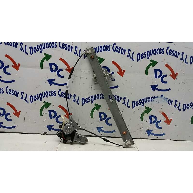 ELEVALUNAS DELANTERO DERECHO 8620400024 