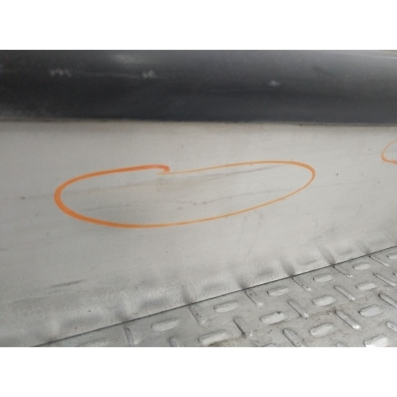 PUERTA TRASERA DERECHA 96386724 PLATA  - imagen 3