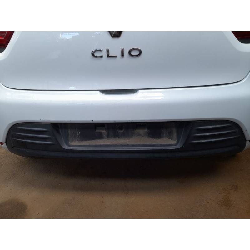 PARAGOLPES TRASERO 850103029R  - imagen 1