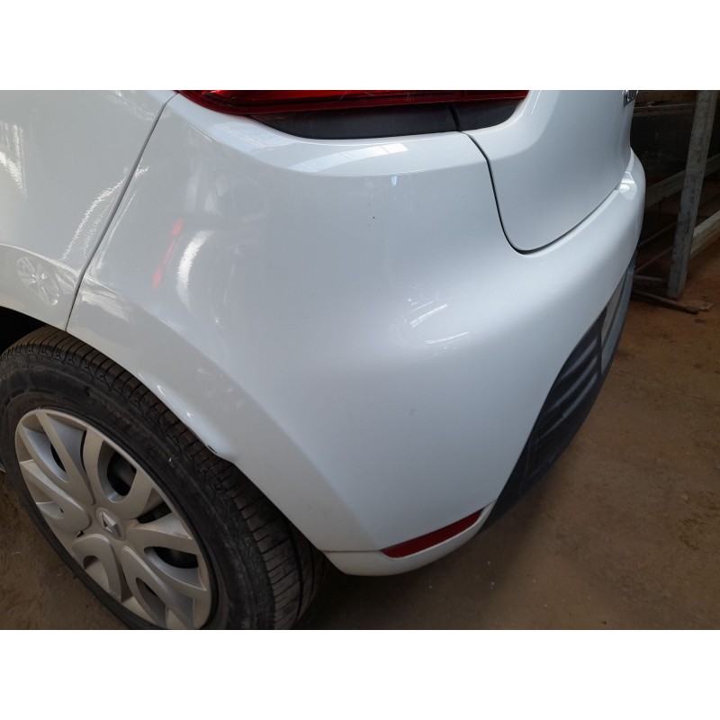 PARAGOLPES TRASERO 850103029R  - imagen 2