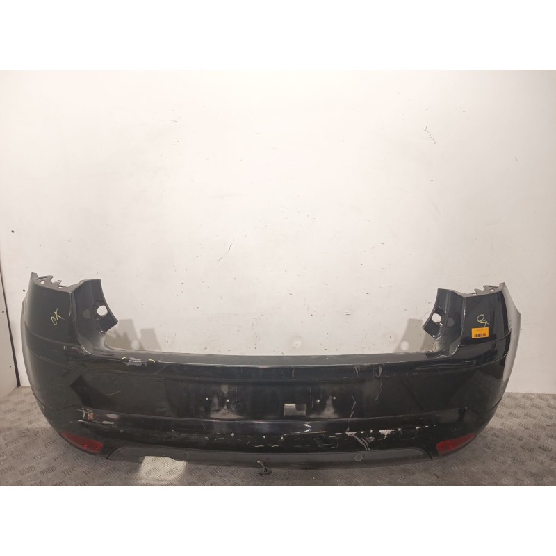 PARAGOLPES TRASERO 7410X0  - imagen 1