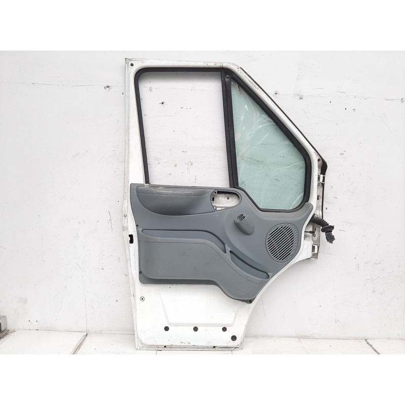 PUERTA DELANTERA IZQUIERDA 4703954 AMBULANCIA  - imagen 4