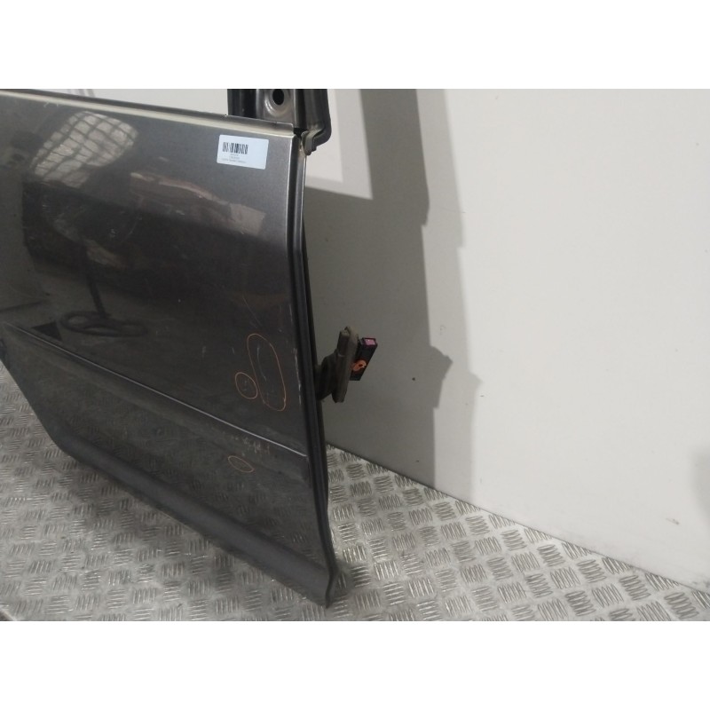 PUERTA TRASERA DERECHA 1T0833055R  - imagen 2