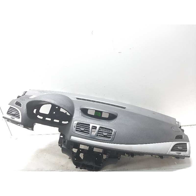 SALPICADERO 681000022R  - imagen 1