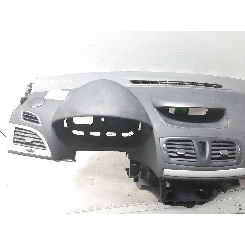 SALPICADERO 681000022R  - imagen 2