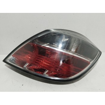 PILOTO TRASERO DERECHO VP7HLX13450 
