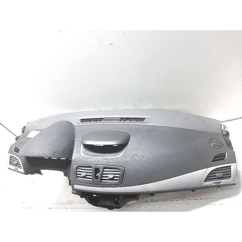 SALPICADERO 681000022R  - imagen 4