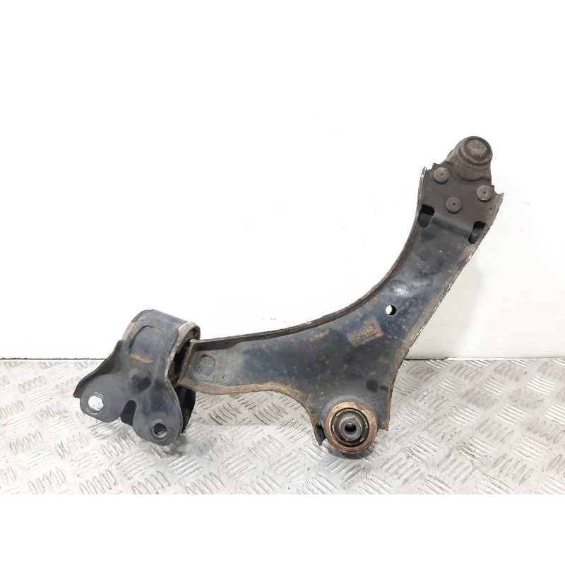 BRAZO SUSPENSION INFERIOR DELANTERO DERECHO 8200744092  - imagen 1