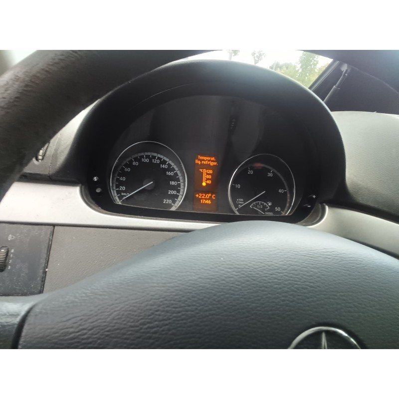 MERCEDES-BENZ VIANO (W639) - imagen 4