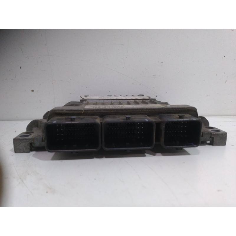 CENTRALITA MOTOR UCE 8200804775 S122326113 A  - imagen 2