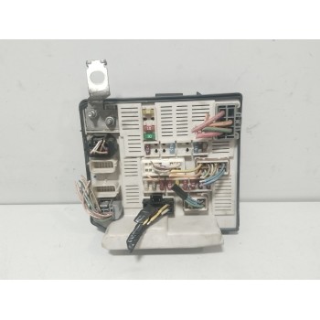 CAJA RELES / FUSIBLES 8200481863H 