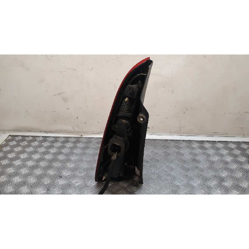 PILOTO TRASERO DERECHO 8200027152  - imagen 3