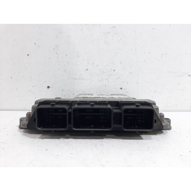 CENTRALITA MOTOR UCE 0281011863  - imagen 2