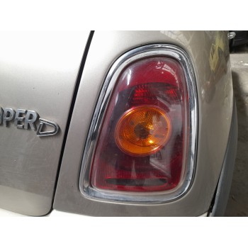 PILOTO TRASERO DERECHO 63212757010 