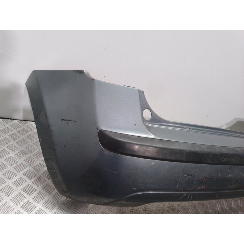 PARAGOLPES TRASERO GRIS  - imagen 2