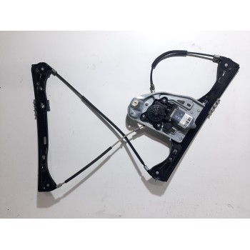 ELEVALUNAS DELANTERO DERECHO A2037200646  OEM A2037200646