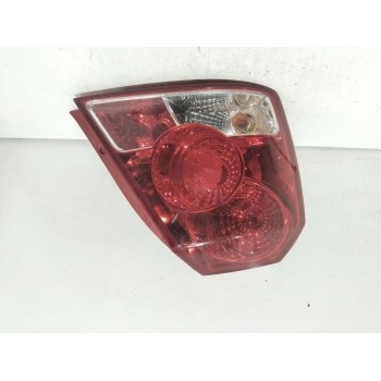 PILOTO TRASERO IZQUIERDO 300266L 