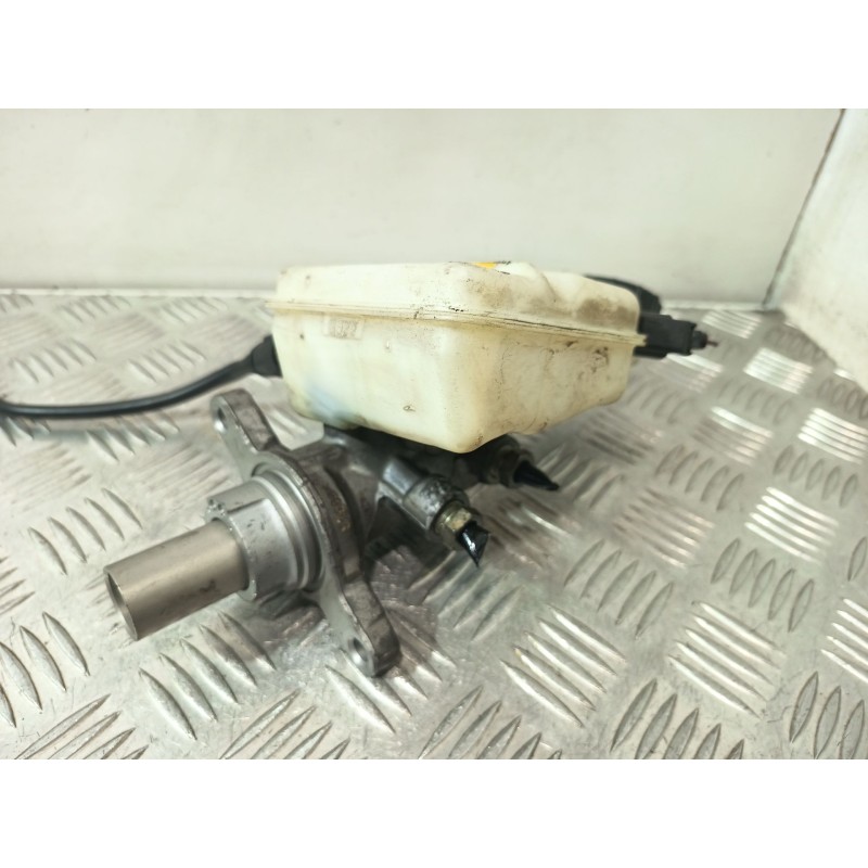 BOMBA FRENO AV612140J A426K  - imagen 3