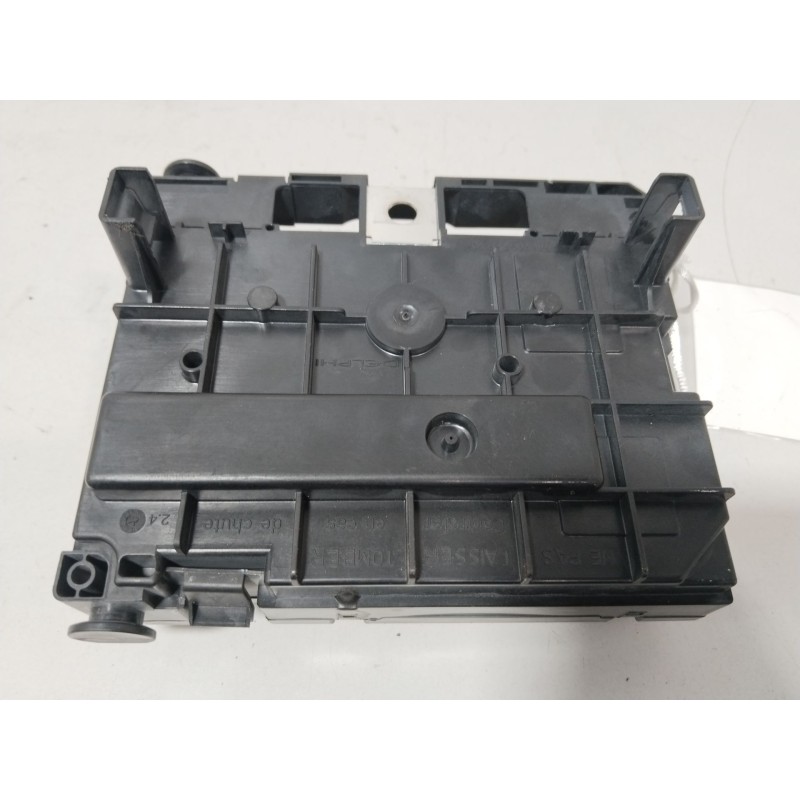CAJA RELES / FUSIBLES 9807028780  - imagen 4