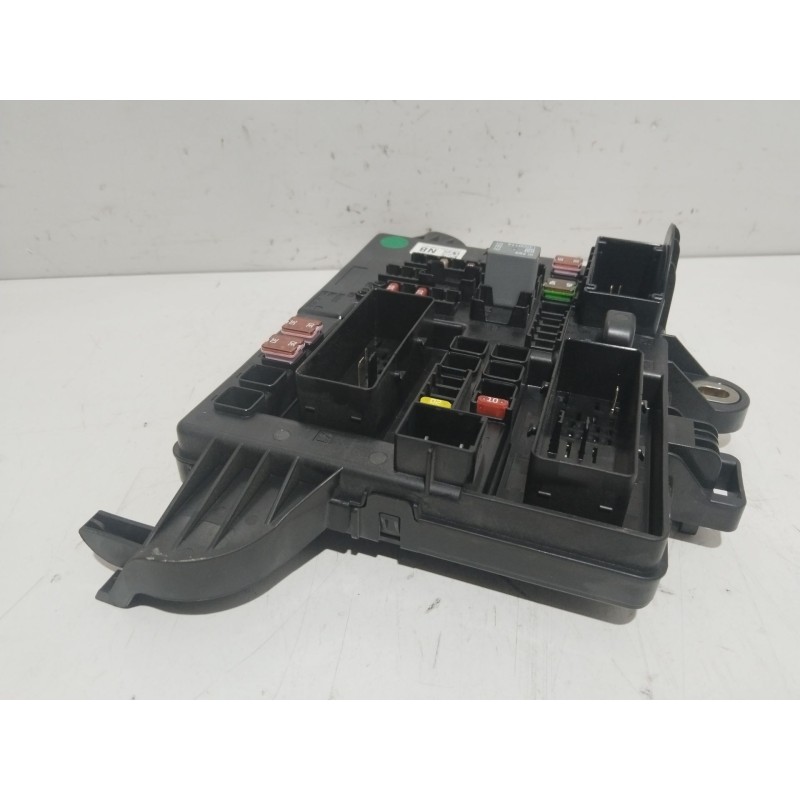 CAJA RELES / FUSIBLES 544949969  - imagen 2