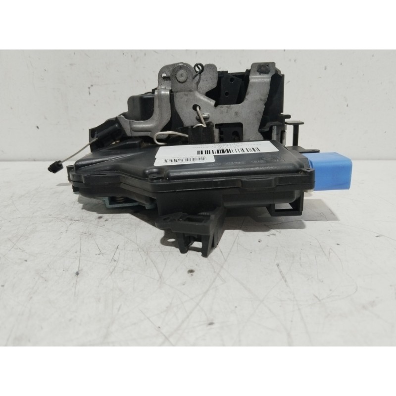 CERRADURA PUERTA DELANTERA IZQUIERDA 5J1837015A  - imagen 4