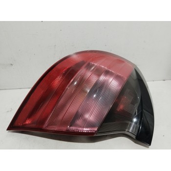 PILOTO TRASERO IZQUIERDO A2038200564 