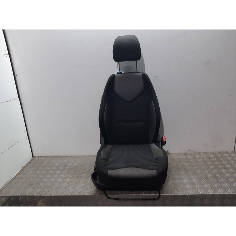 ASIENTO DELANTERO DERECHO  - imagen 1