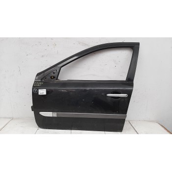 PUERTA DELANTERA IZQUIERDA NEGRO 
