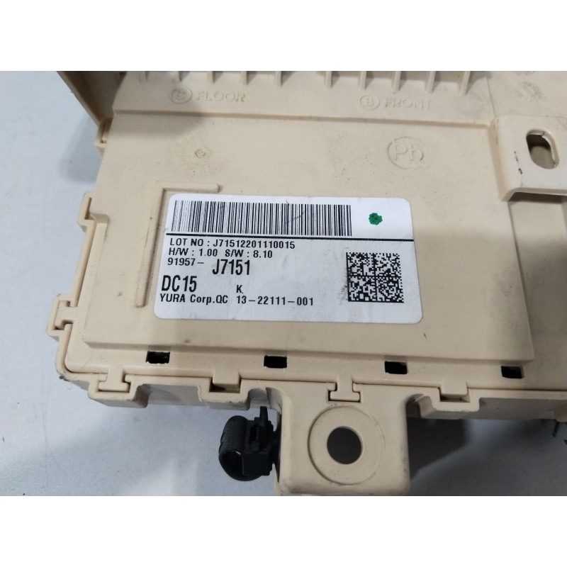 CAJA RELES / FUSIBLES 91957J7151  - imagen 4