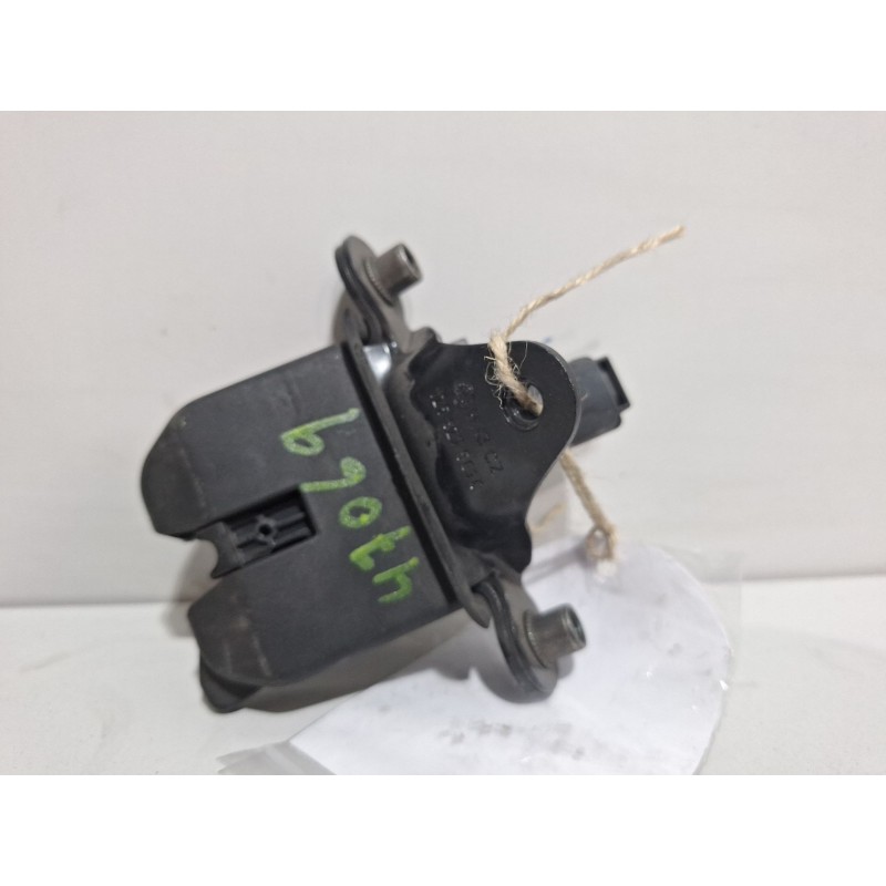 CERRADURA MALETERO / PORTON 1Z5827501C  - imagen 3