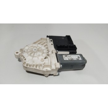 MOTOR ELEVALUNAS DELANTERO DERECHO 1T0959702AC CONFORT