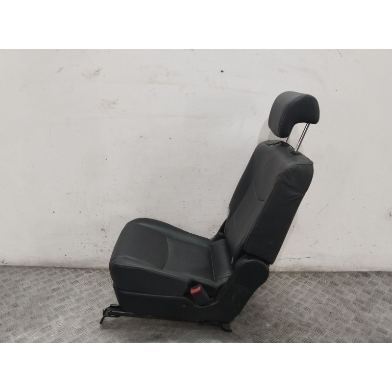 ASIENTO TRASERO DERECHO 7101747210  - imagen 2