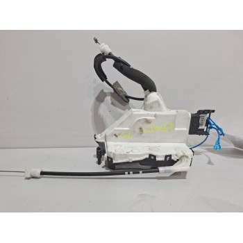 CERRADURA PUERTA TRASERA DERECHA A048069 