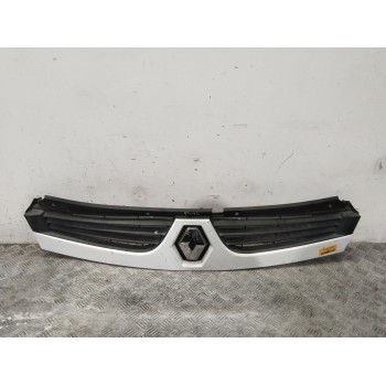 REJILLA PARAGOLPES DELANTERO 7701210129 