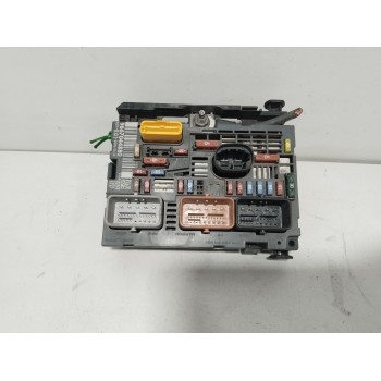 CAJA RELES / FUSIBLES 9667044880 