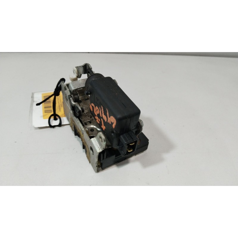 CERRADURA PUERTA TRASERA IZQUIERDA 825033585R  - imagen 2